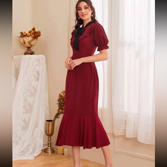 $5 NEW WITHOUT TAGS DRESS. SIZE MED. $5 IF BUNDLED - Picture 3 of 10